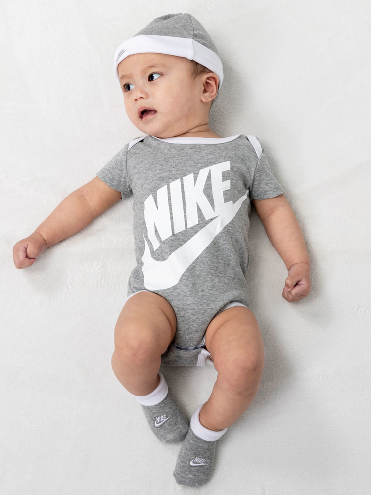 ベビー (0-6M) セット商品 NIKE(ナイキ) BABY SET BOX