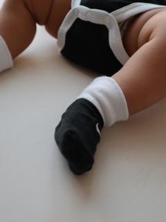 Nike(ナイキ) |ベビー(6-12M) セット商品 NIKE(ナイキ) SWOOSH HAT/BODYSUIT/BOOTIE 3