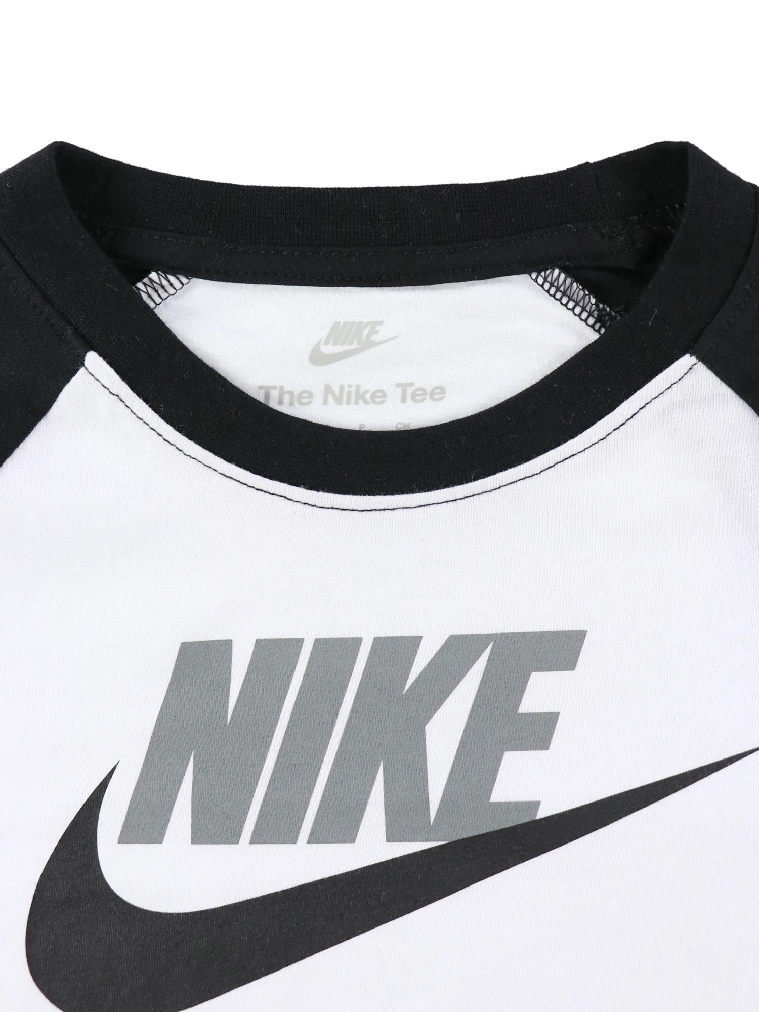 キッズ(105-120cm) Tシャツ NIKE(ナイキ) B NSW FUTURA RAGLAN TEE