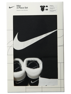 Nike(ナイキ) |ベビー(0-6M) セット商品 NIKE(ナイキ) SWOOSH HAT/BODYSUIT/BOOTIE 3