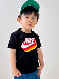 Nike(ナイキ) |トドラー(90-100cm) Tシャツ NIKE(ナイキ) NKB GRADIENT FUTURA SS TEE