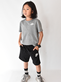 Nike(ナイキ) |キッズ(105-120cm) Tシャツ NIKE(ナイキ) NSW EMBROID FUTURA TEE