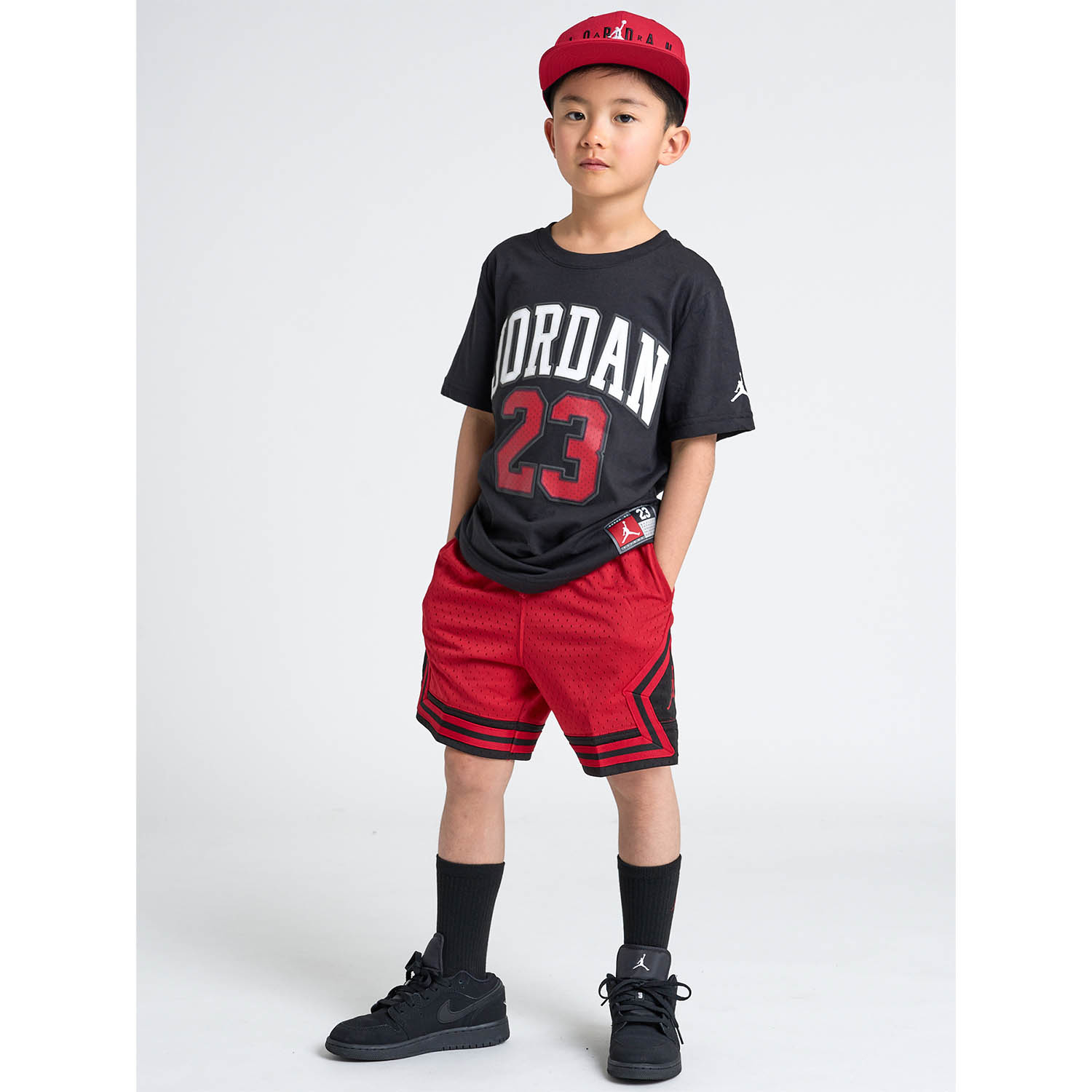 ナイキ　ジョーダン　キッズ　tシャツ　4枚セット　Nike Jordan Jordan Big Kids' 40th Anniversary T-Shirt. Nike JP